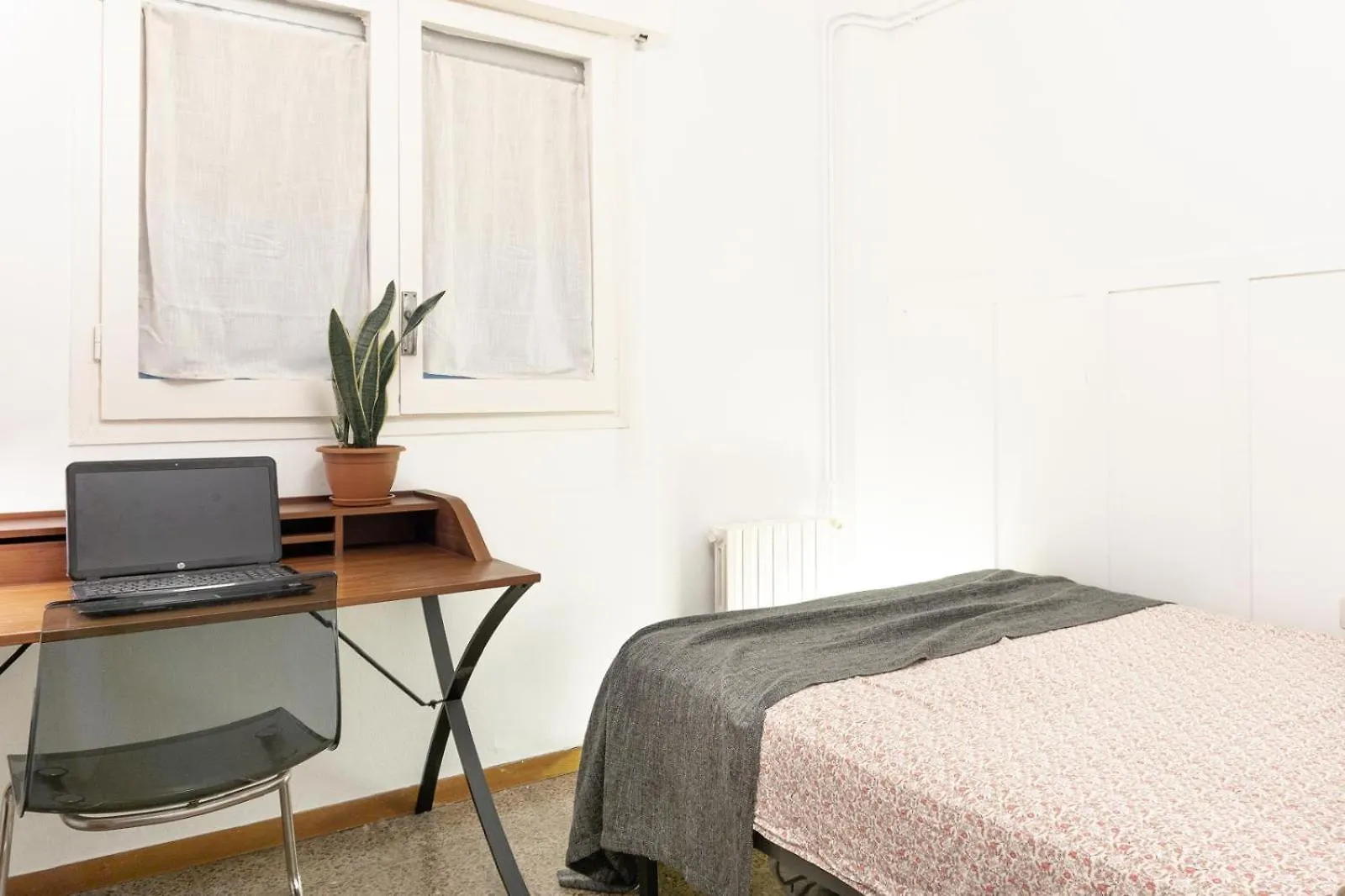 Rooms In Beautiful Apartment In Gracia Barcelone 0*,