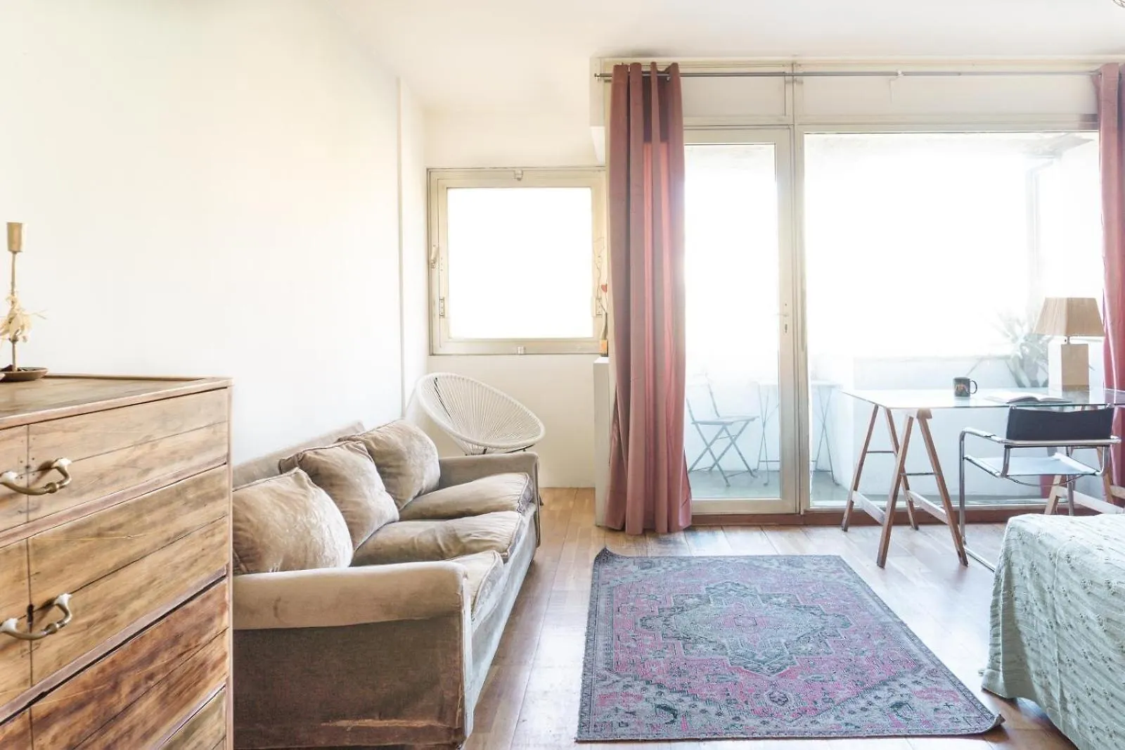 Rooms In Beautiful Apartment In Gracia Barcelone